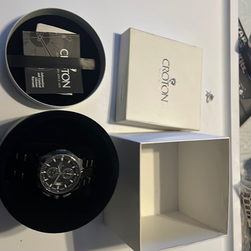 CROTON ALL STAINLESS STEEL CHRONO WATCH CC311132SSBK CHRONOMASTER W Box